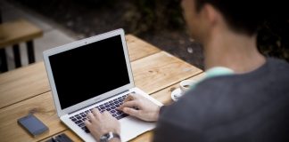 Find Out Why You Need To Focus On Blogging Blogging Strategies for small business Toronto Richmond Hill Digital Marketing Social Media